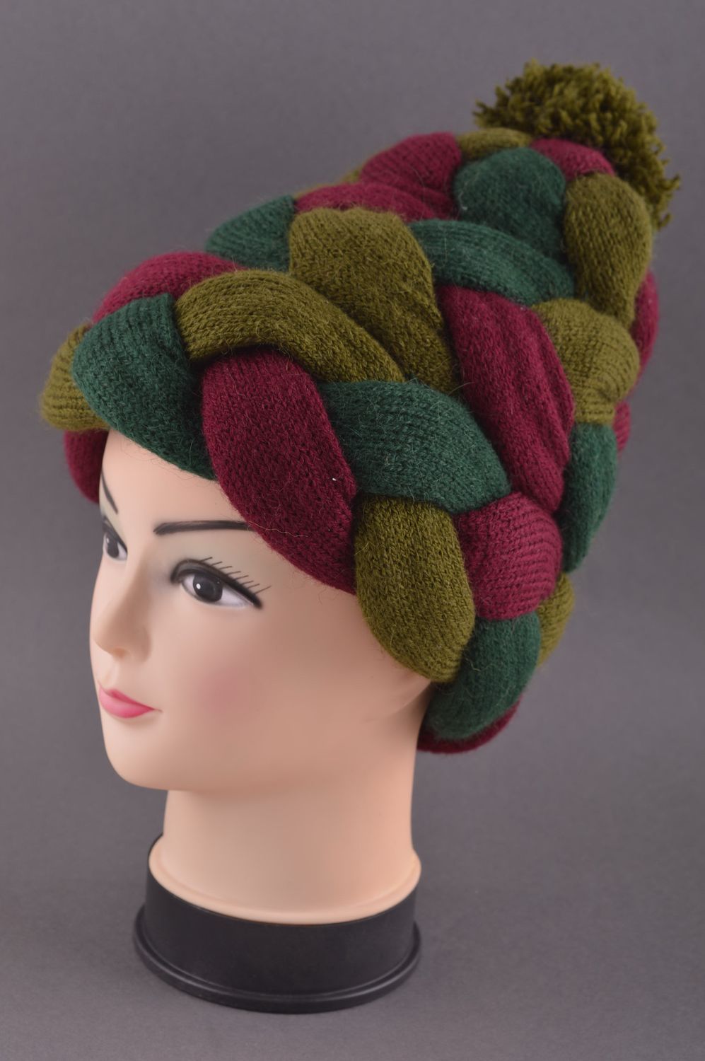 Bonnet tricoté fait main Bonnet original vert-violet chaud Accessoire femme photo 1