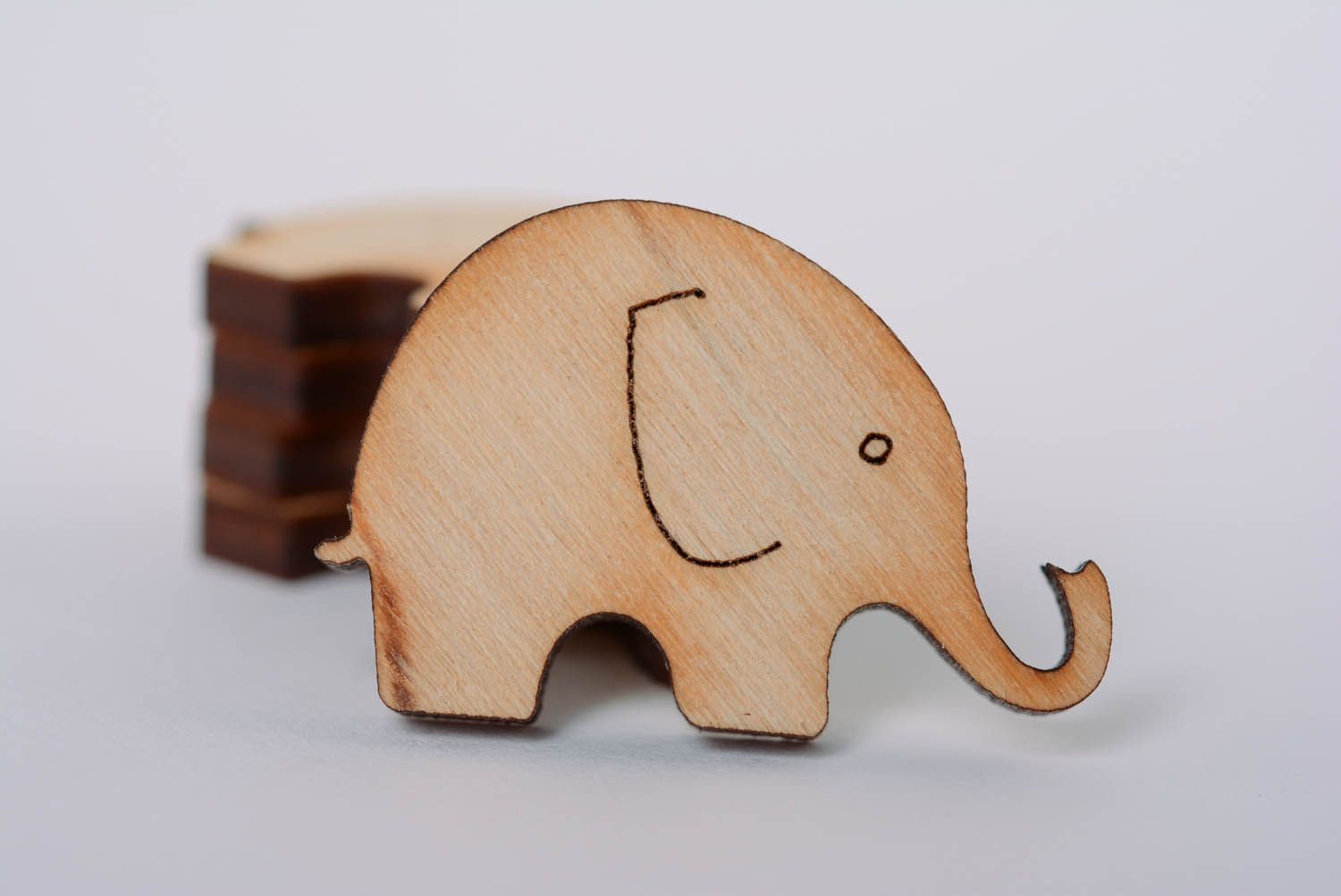 Forme en bois à peindre Éléphant photo 3