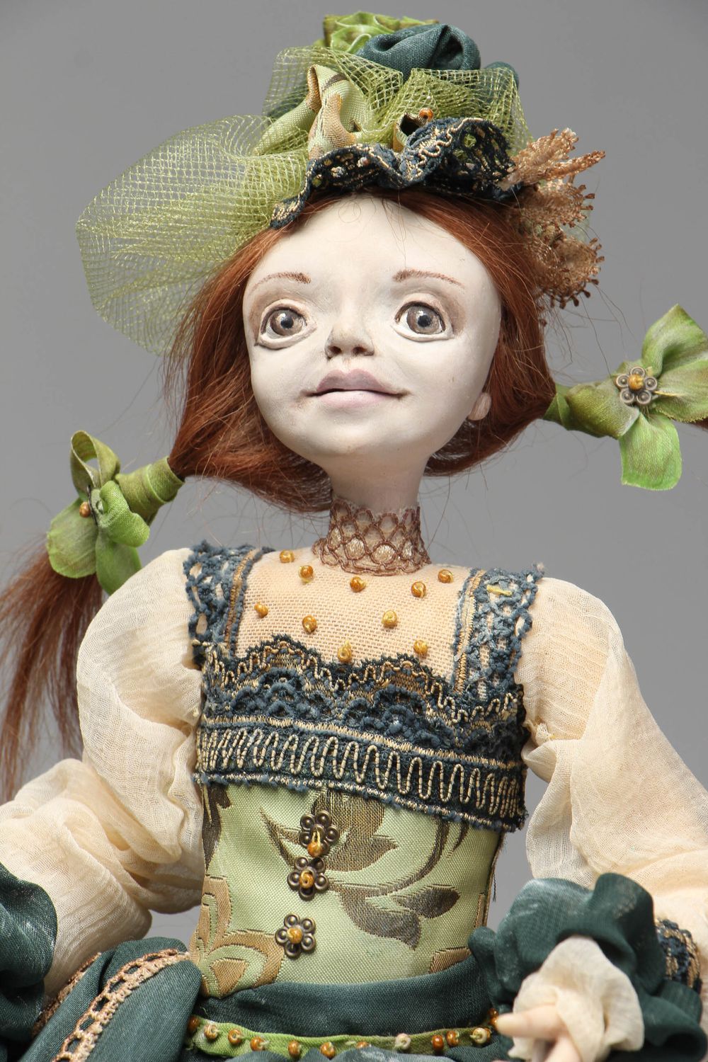 Авторская кукла из полимерной глины фото 2