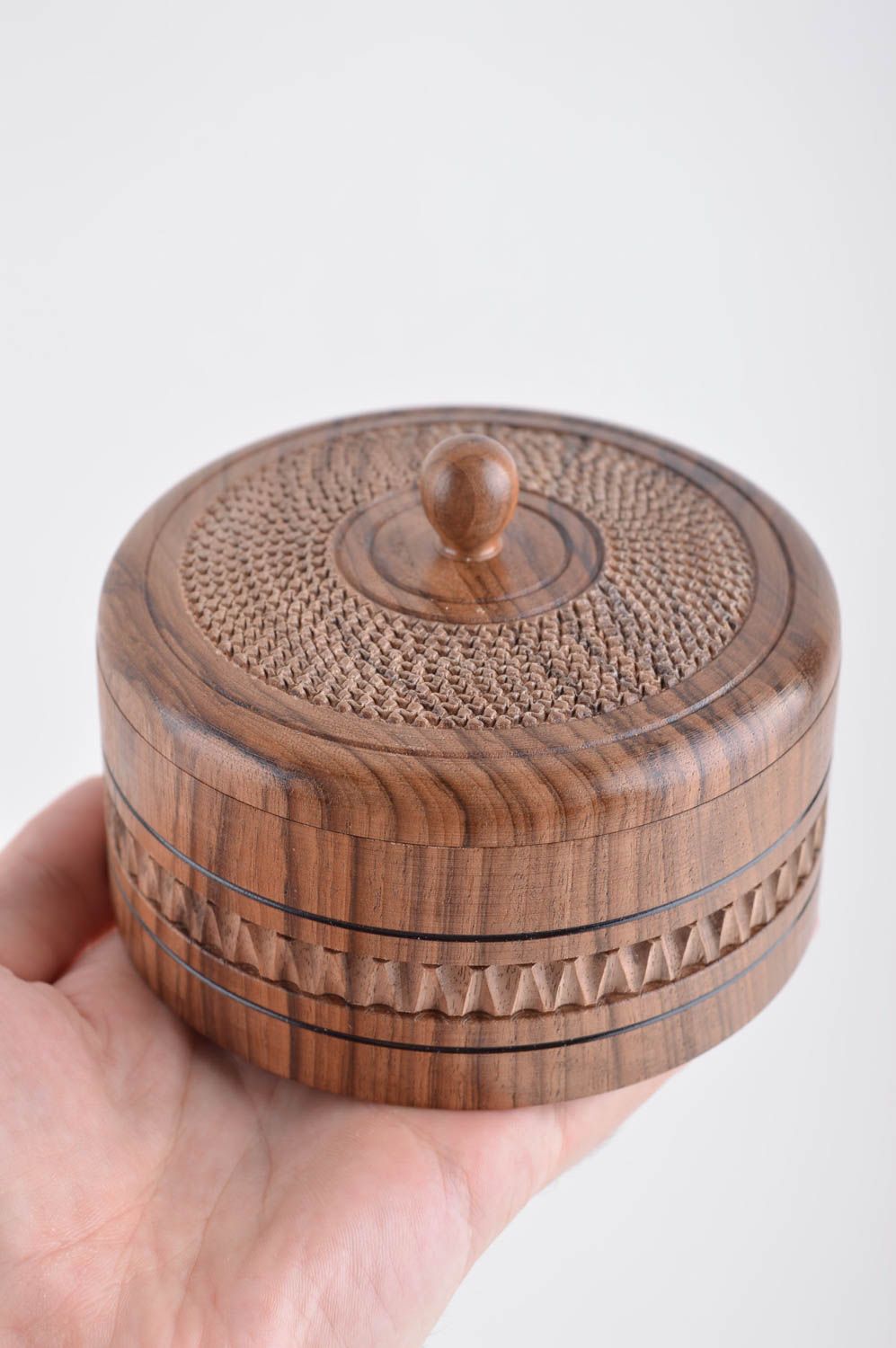 Beautiful handmade wooden box round jewelry box design gift ideas for girls photo 5