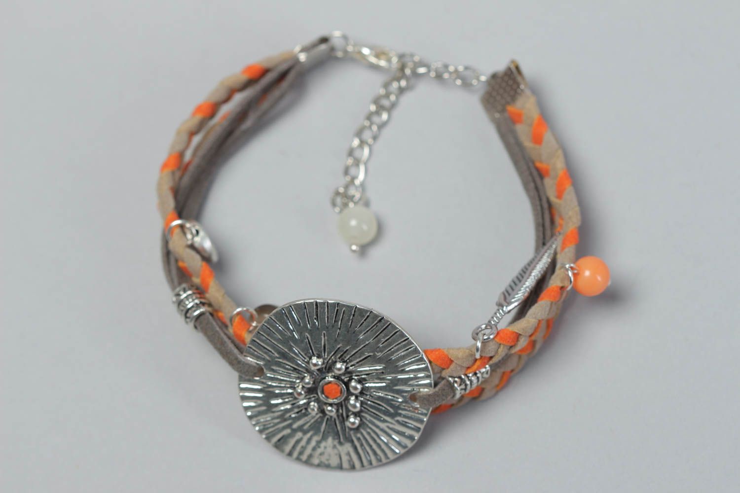 Bracelet en cuir tressé fin orange-gris fait main de style ethnique original photo 2