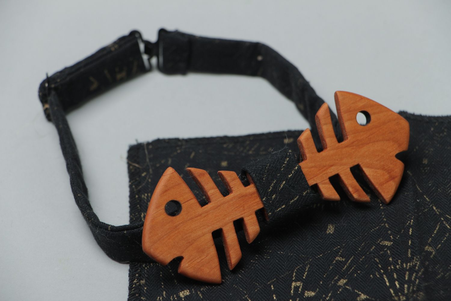 Деревянный галстук-бабочка с нагрудным платком хлопчатобумажным фото 2