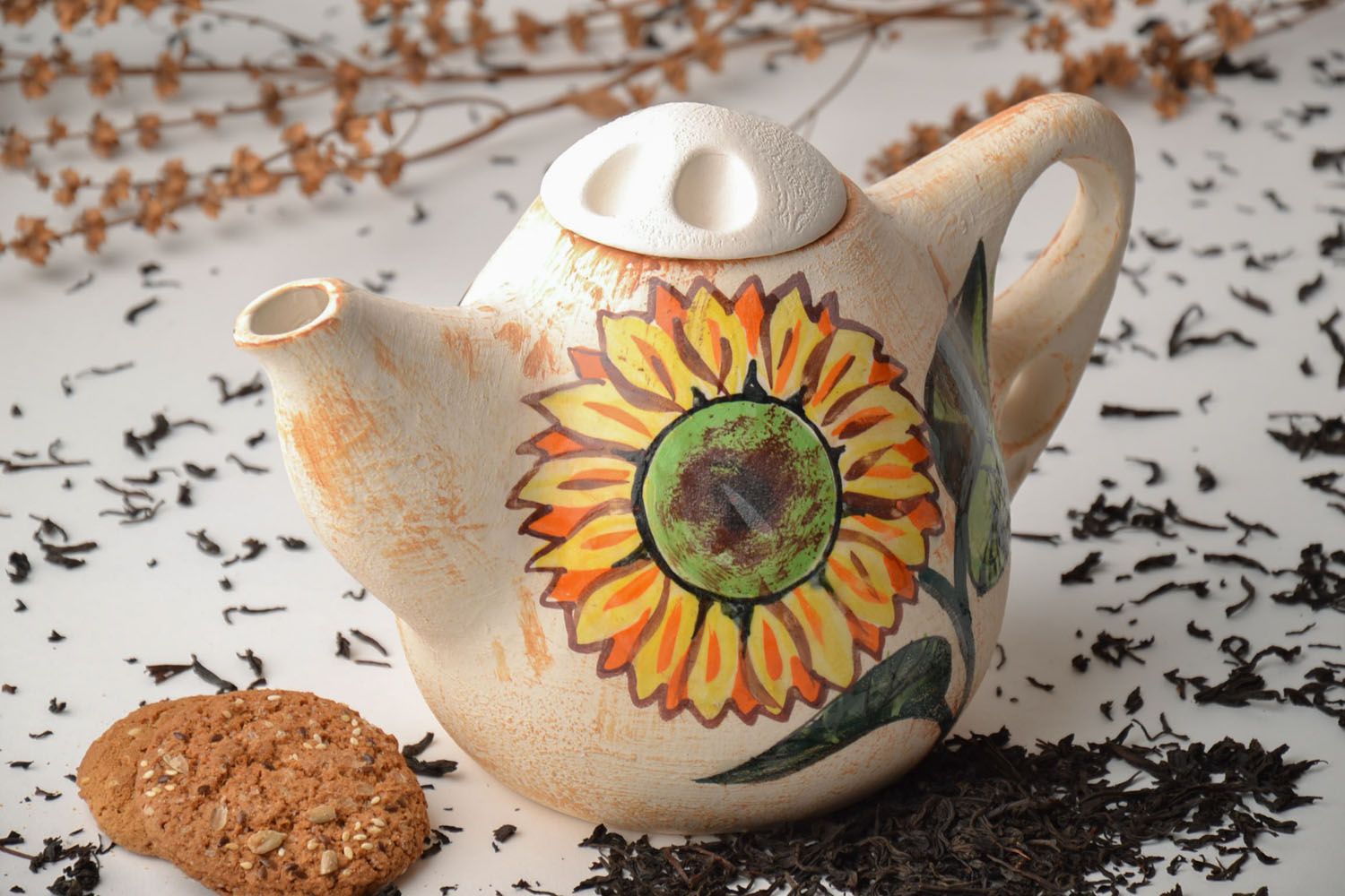 Ceramic teapot with sunflower photo 1