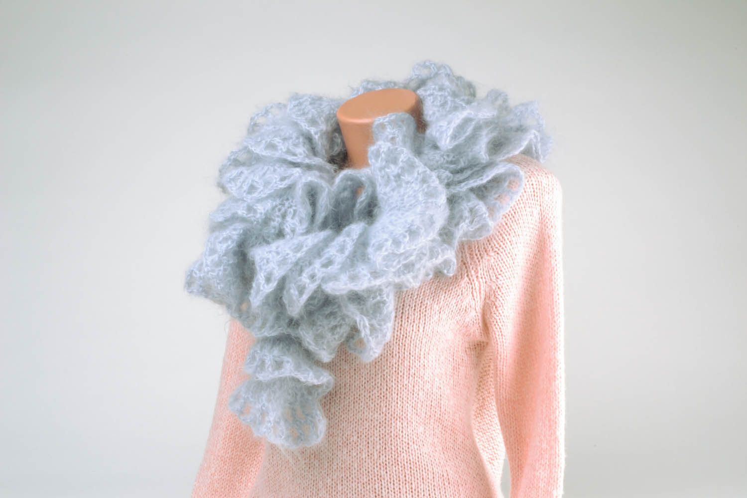 Hand crocheted boa scarf photo 1