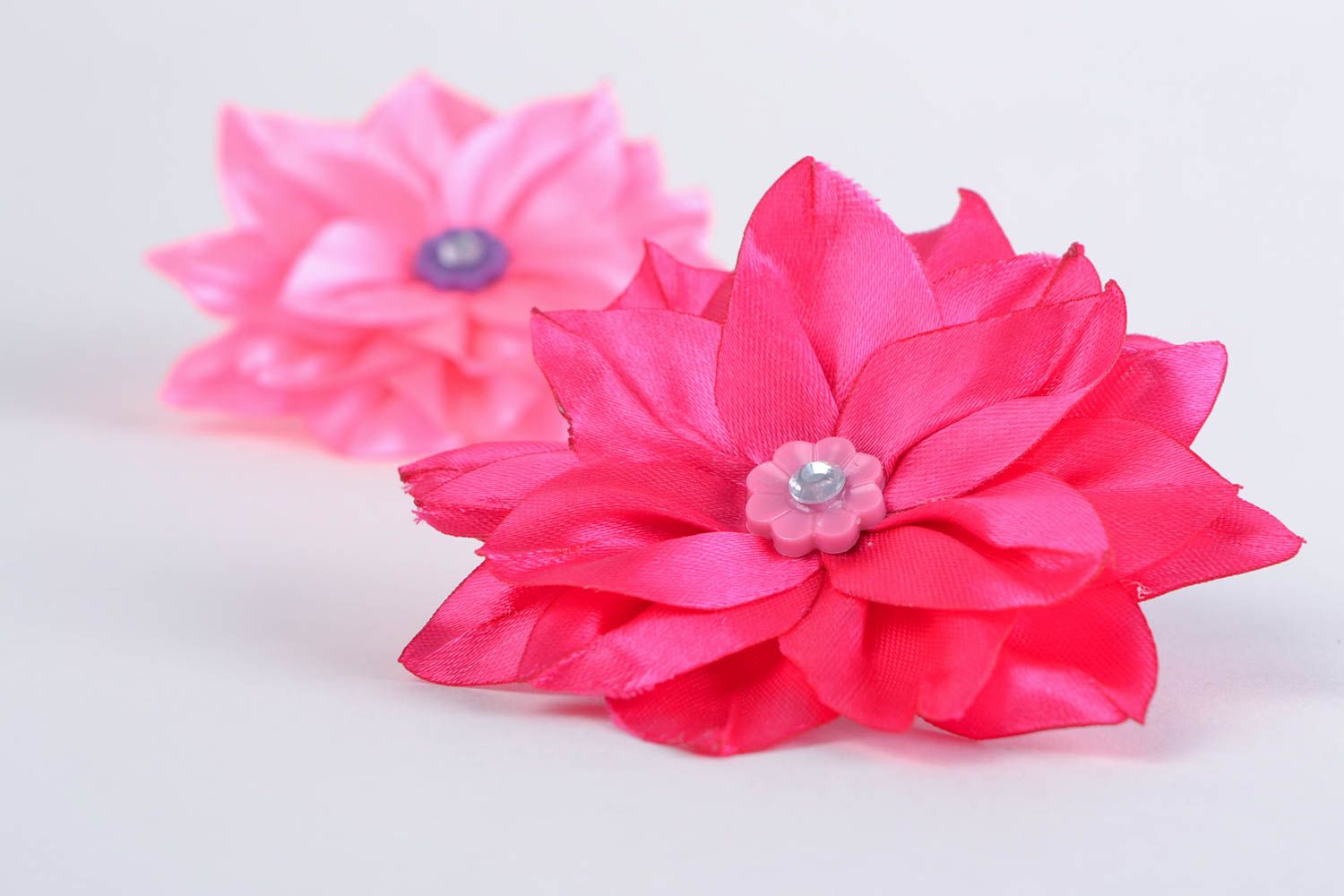 Handmade decorative hair band with volume ribbon aster flower of fuchsia color photo 1