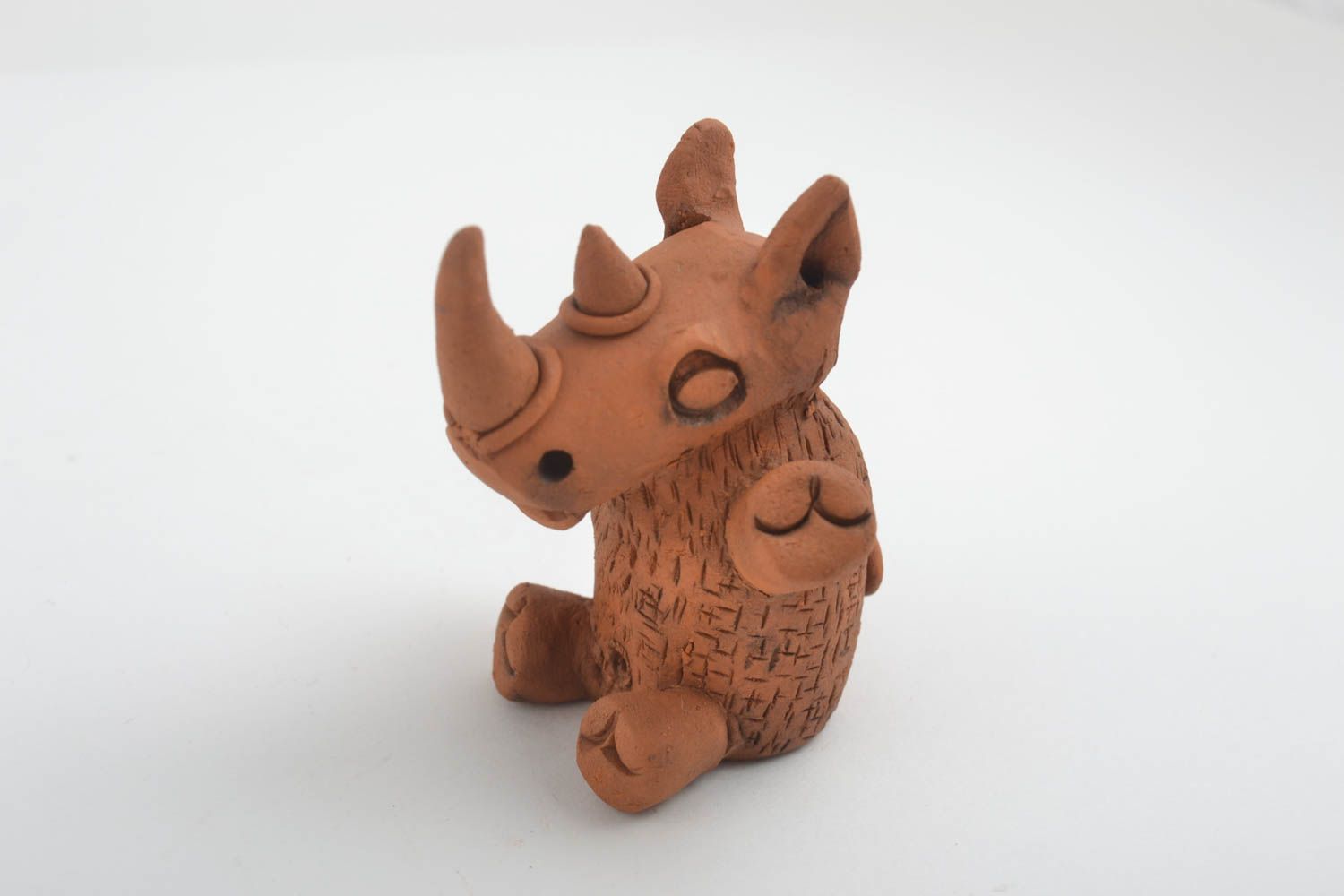 Handmade Keramik Deko Figur aus Ton Deko Figur Tier Statue Nashorn bemalt klein  foto 4