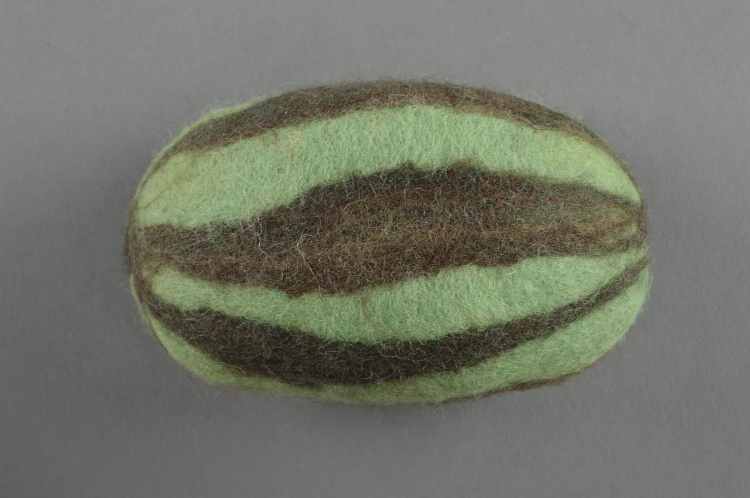 Éponge de bain en laine feutrée porte-savon faite main en forme de pastèque photo 2
