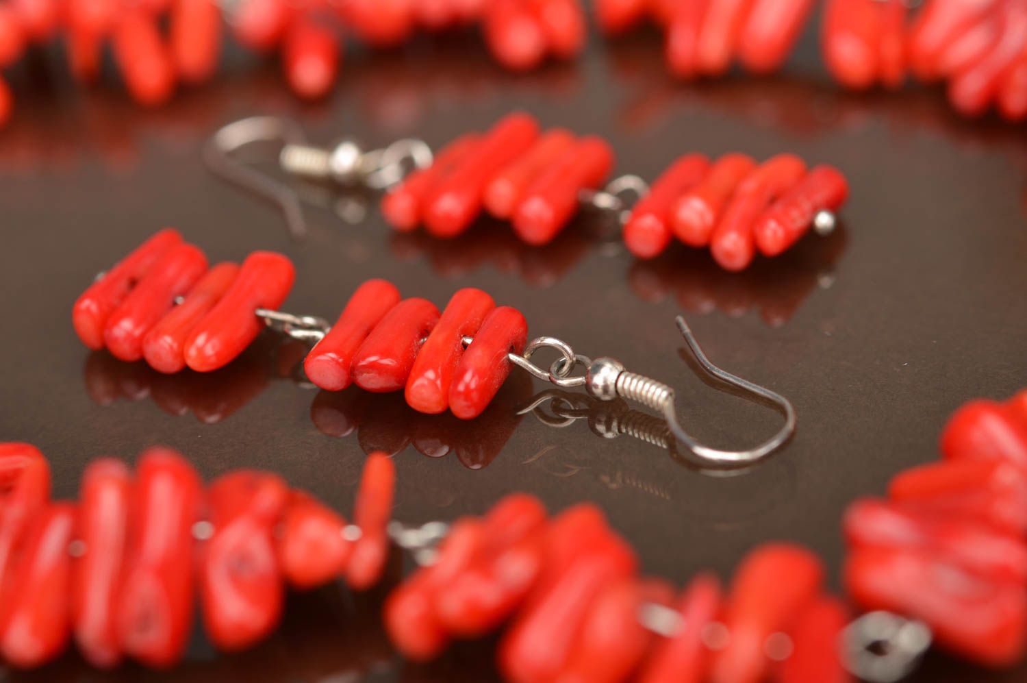 Set of handmade designer jewelry with red coral 2 items necklace and earrings photo 4