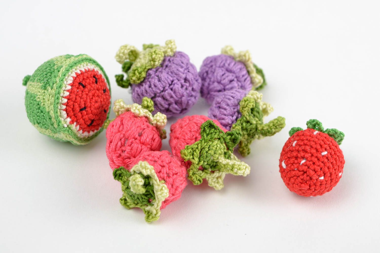 Handmade kleine Spielzeuge Häkel Dekoration gehäkelte Früchte Set 8 Stück foto 3