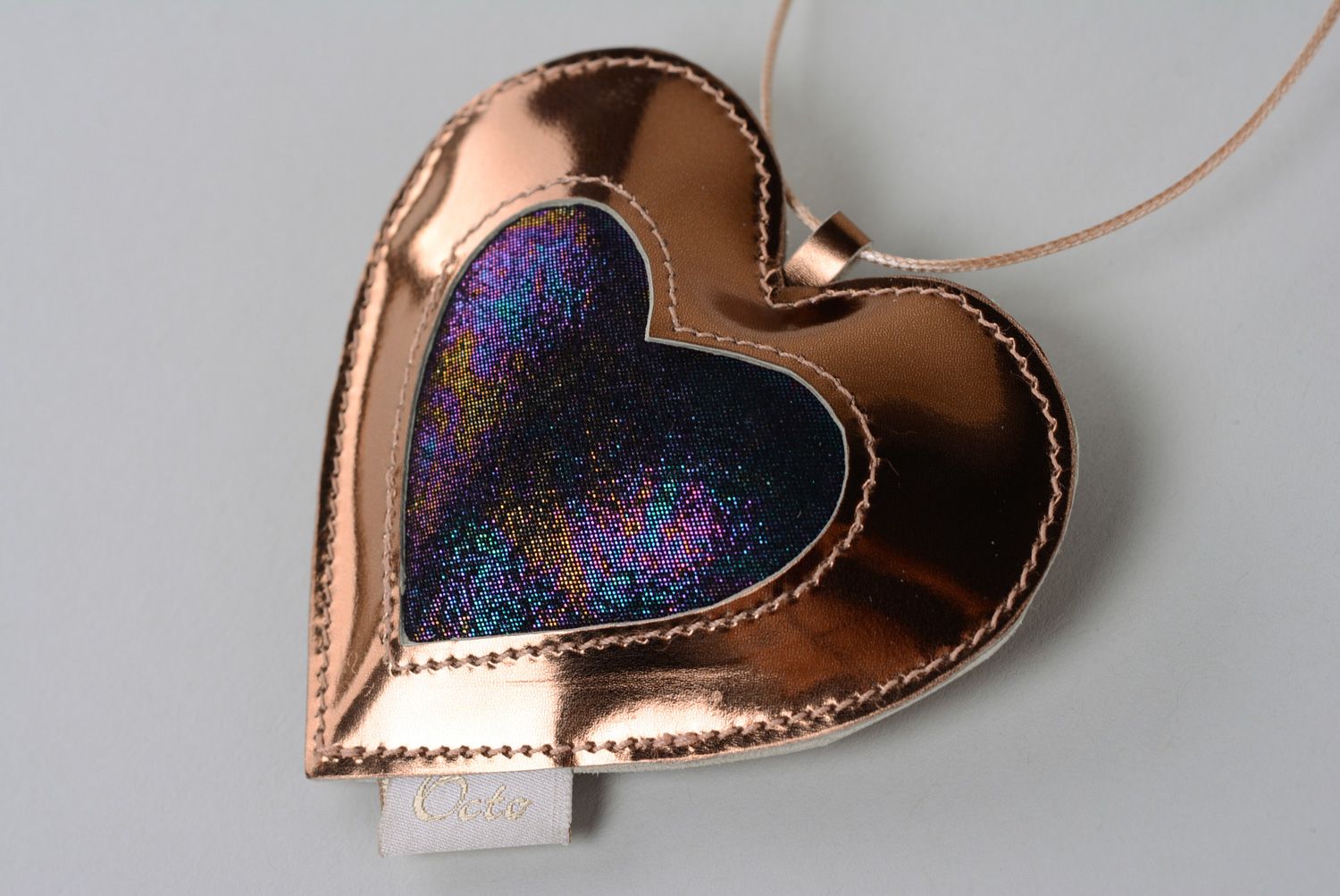 Small homemade stylish genuine leather heart-shaped keychain charm for handbags photo 1
