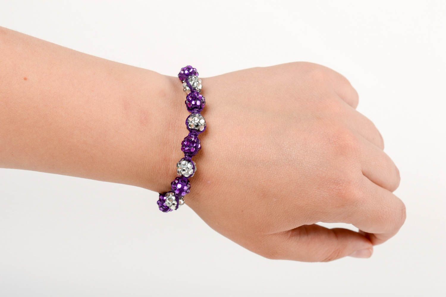 Bracelet en perles de fantaisie violet tressé avec strass fait main pour femme  photo 5