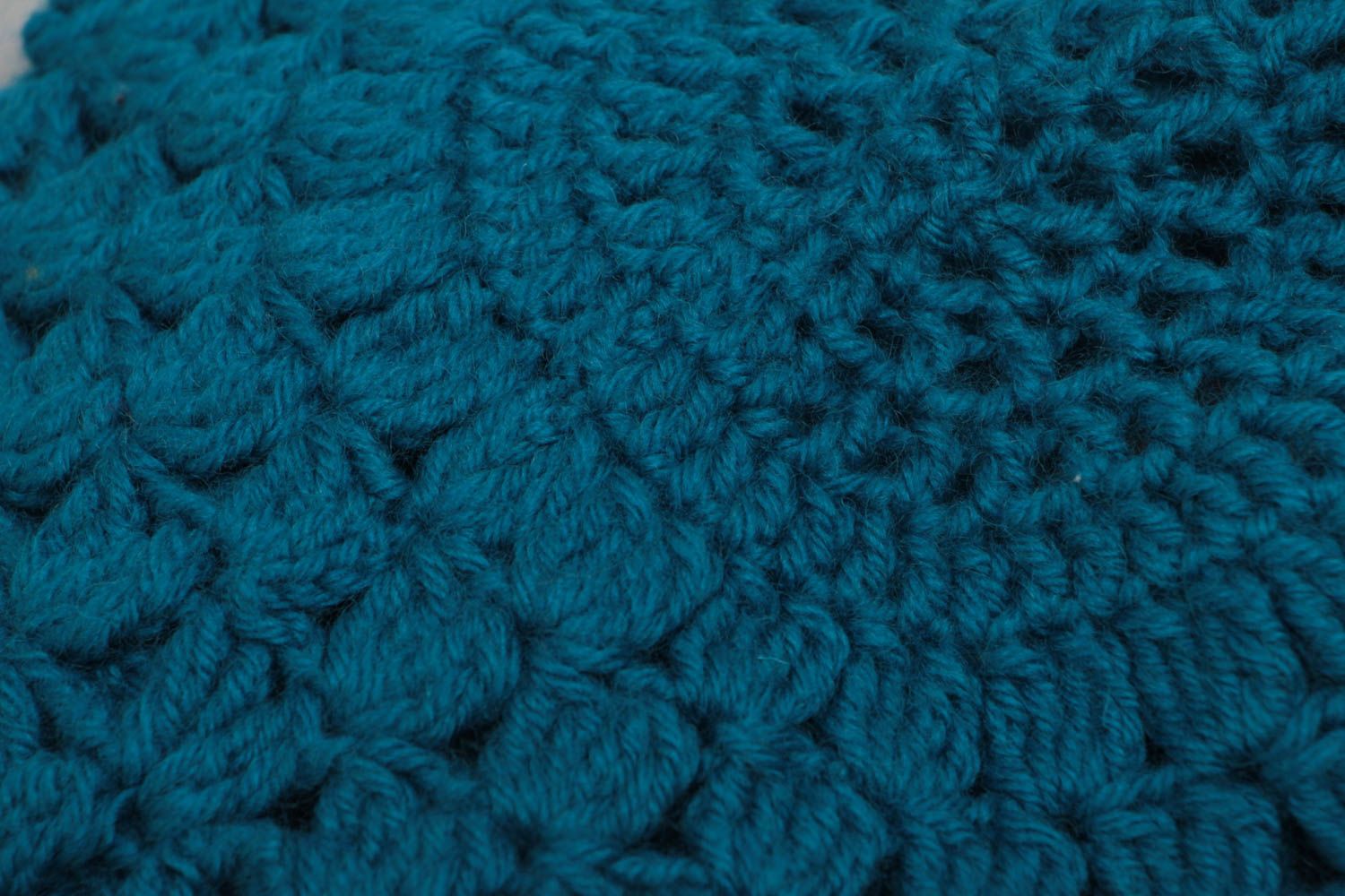 Béret tricoté en laine naturelle au crochet turquoise foncé ajouré fait main photo 4