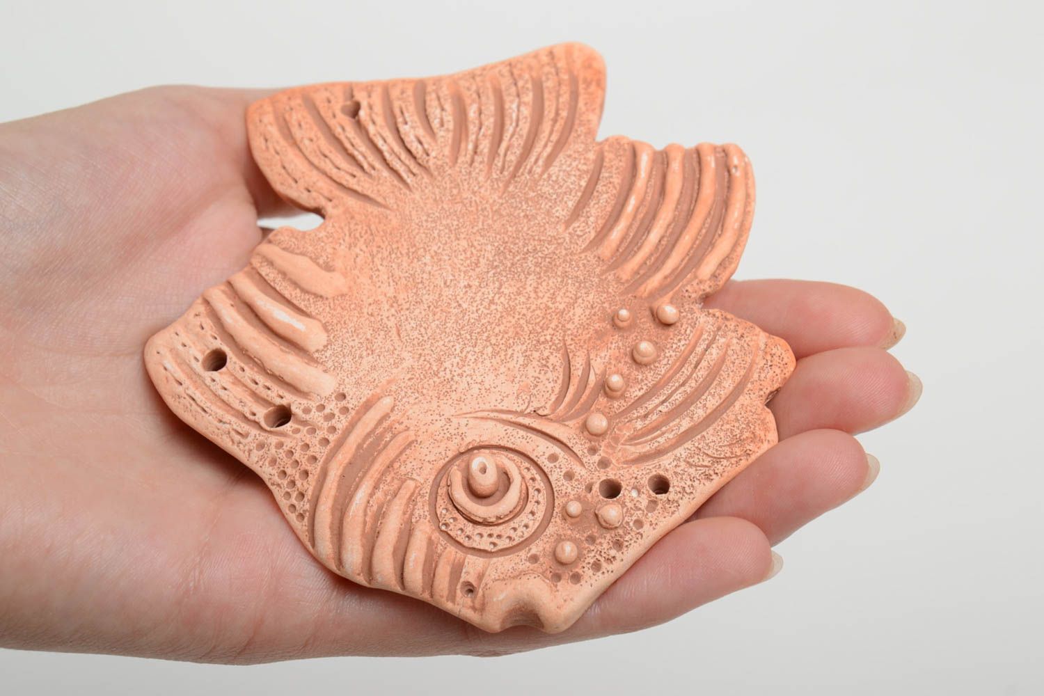 Pendentif en argile en forme de poisson fait main apprêt pour bijoux original photo 5