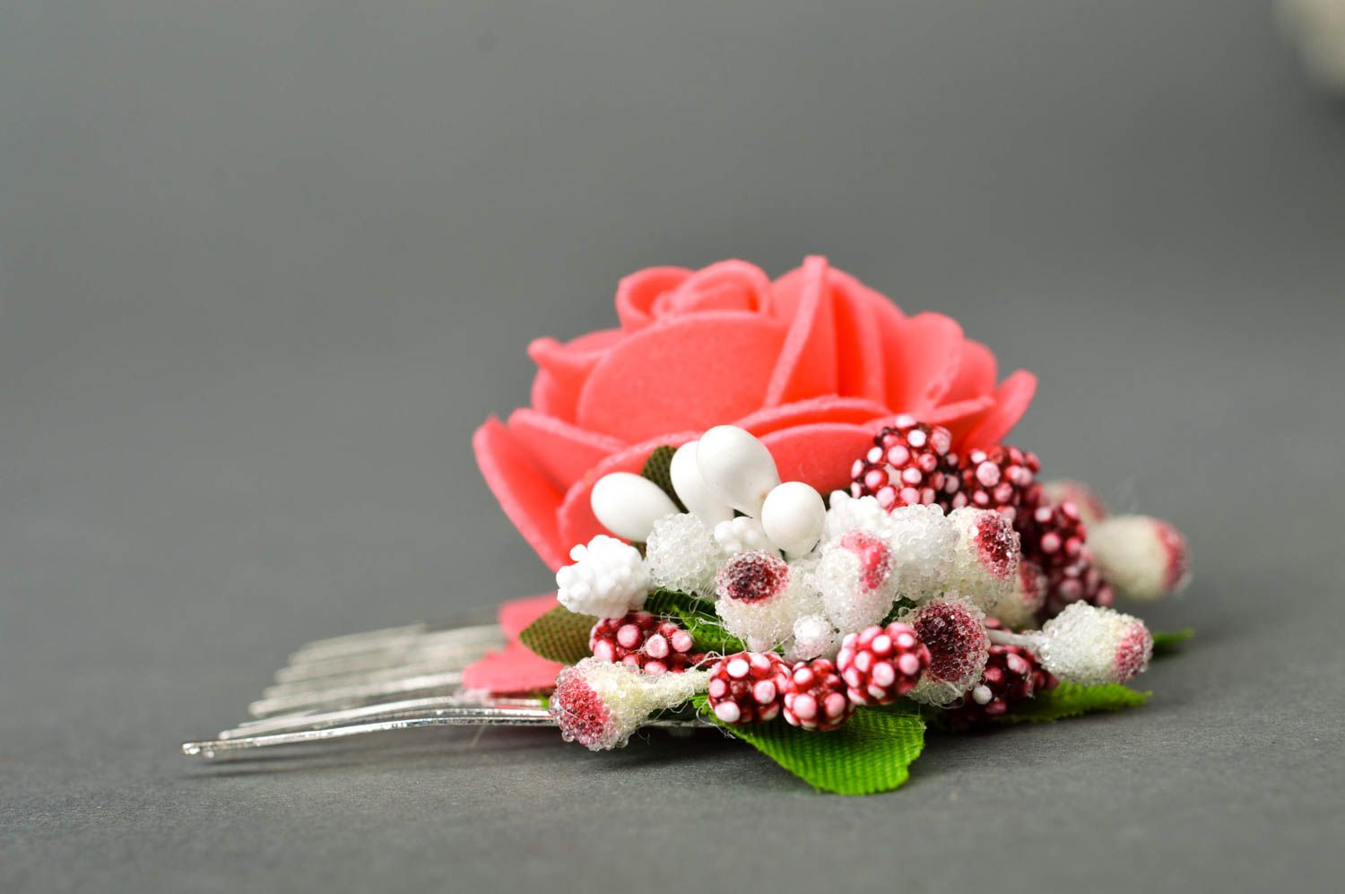 Peineta con flores artesanal hermosa adorno para el pelo accesorio para peinado foto 3