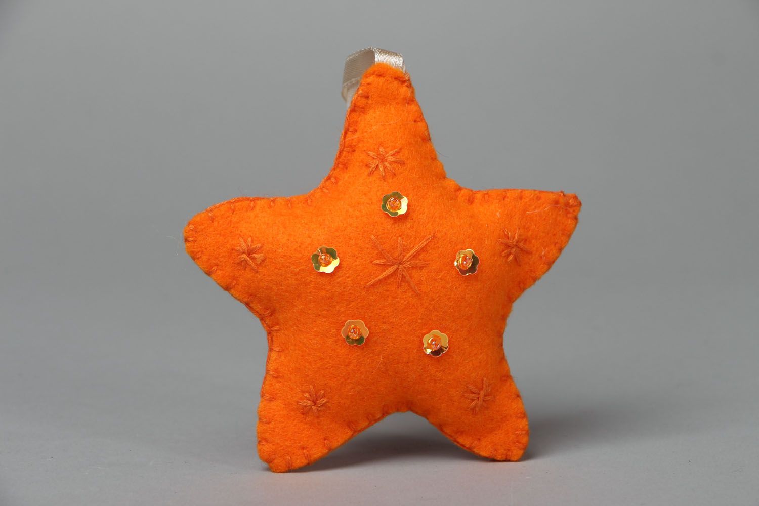 Christmas felted toy Star photo 1