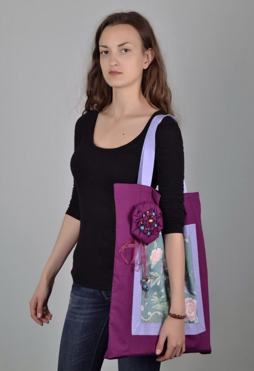 Women's handbag with floral insert photo 2