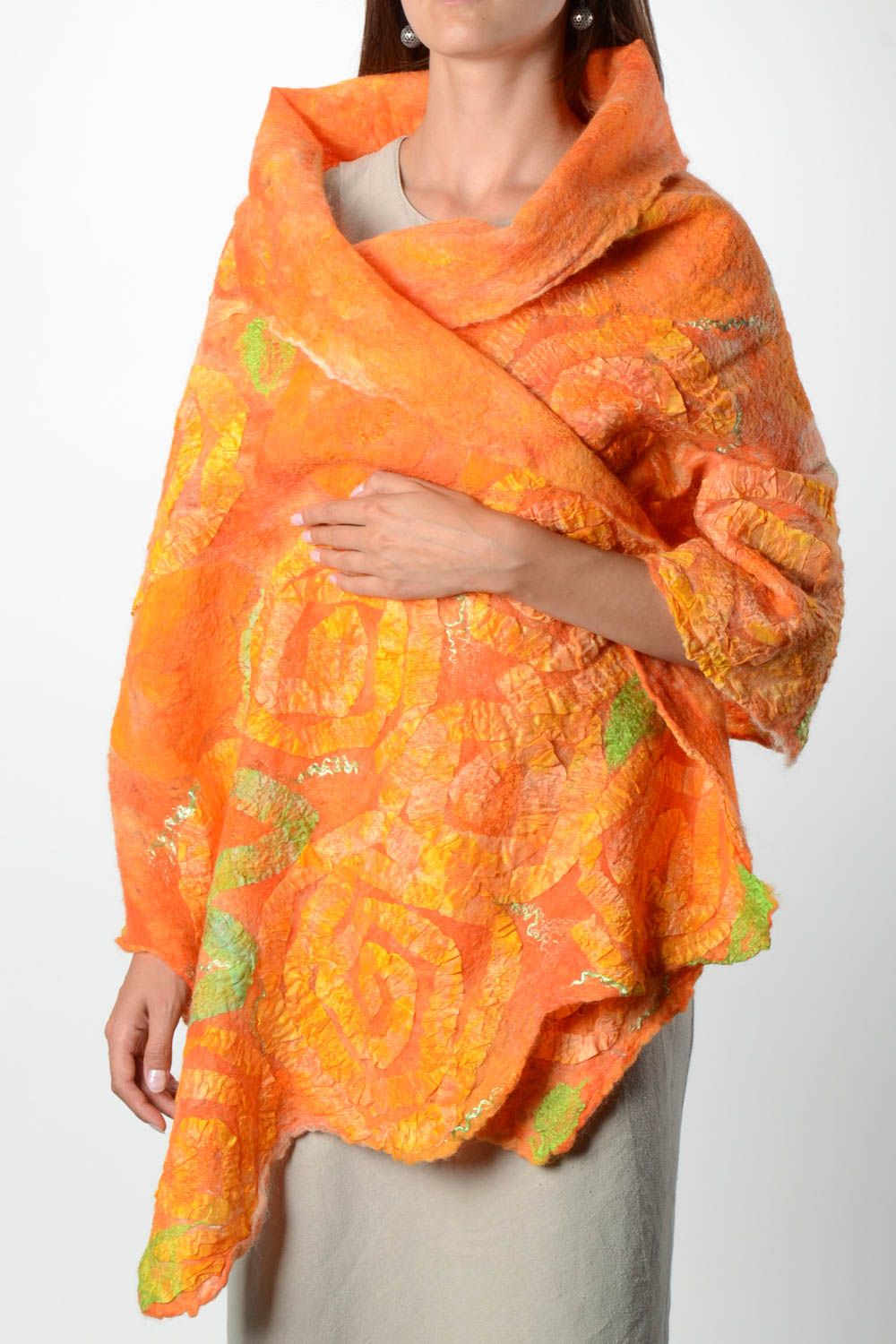 Женский шарф палантин ручной работы валяный палантин из шерсти оранжевый фото 1
