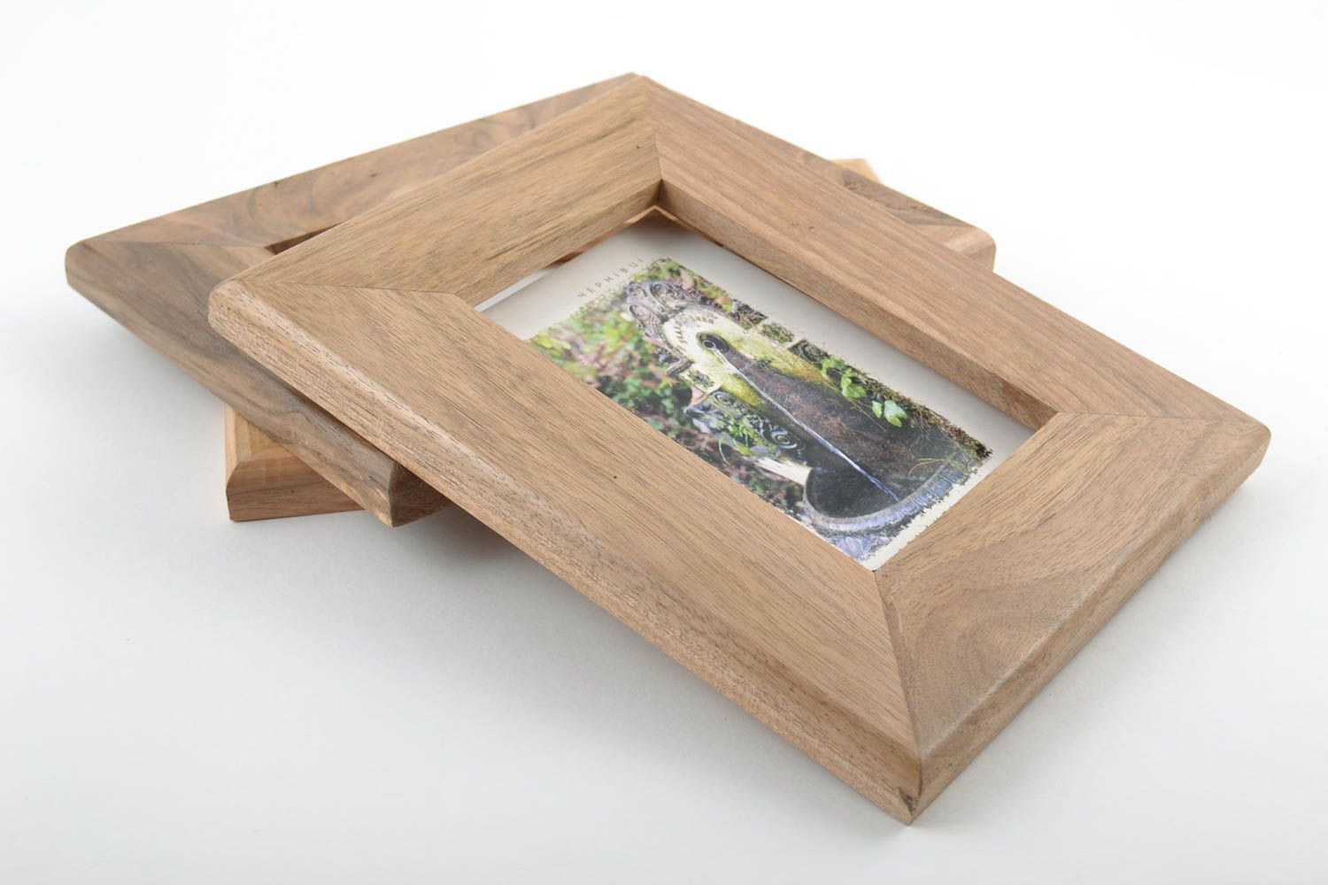 Set of 3 handmade decorative wooden varnished eco friendly photo frames photo 1