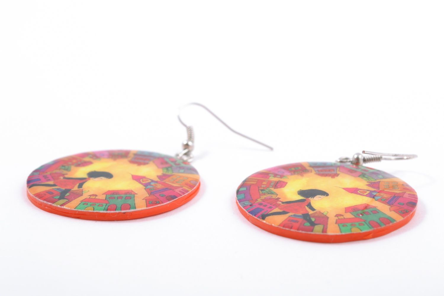 Round polymer clay earrings with print photo 3