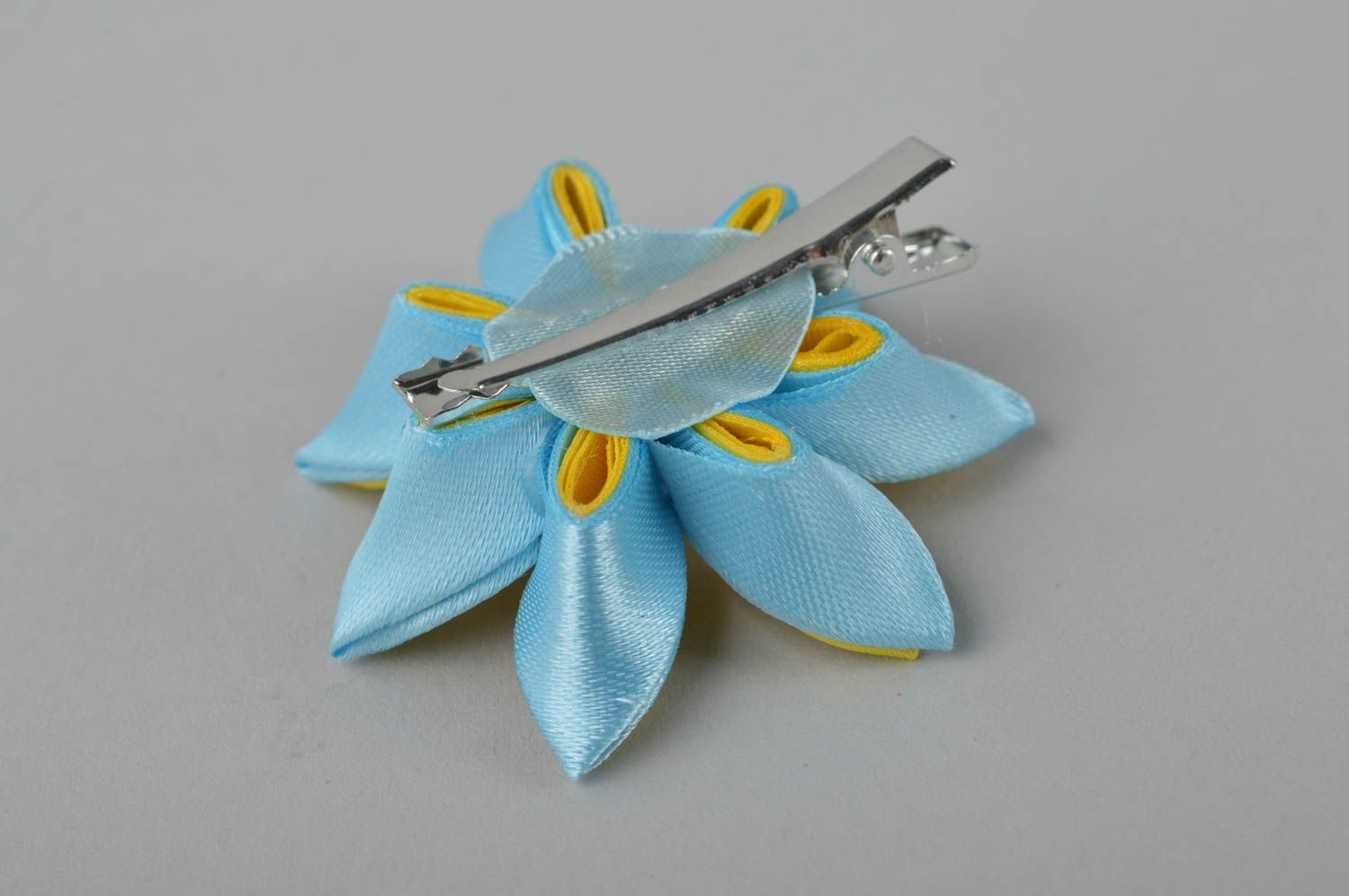 Handmade Haarklemme Blume Kinder Haarspange Accessoire für Haare blau gelb foto 3