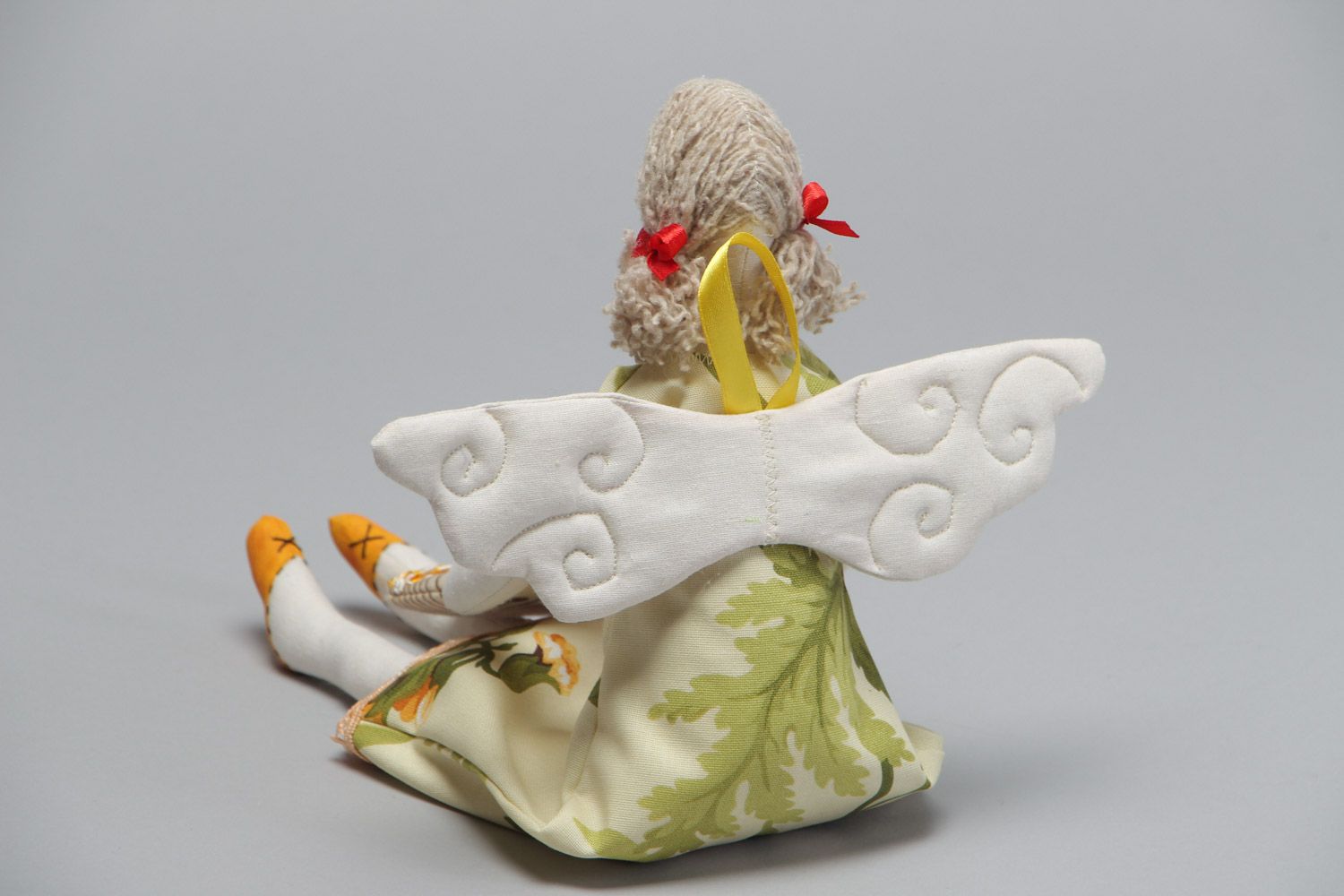 Игрушка для девочек из ткани ангел кукла с крыльями небольшая ручной работы фото 4