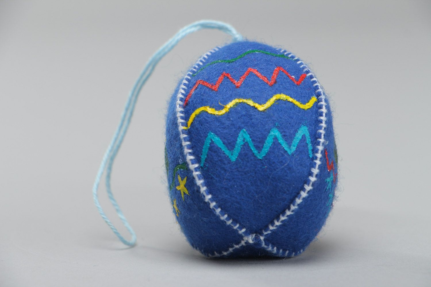Handmade soft Easter egg sewn of felt with embroidery for interior decoration photo 4