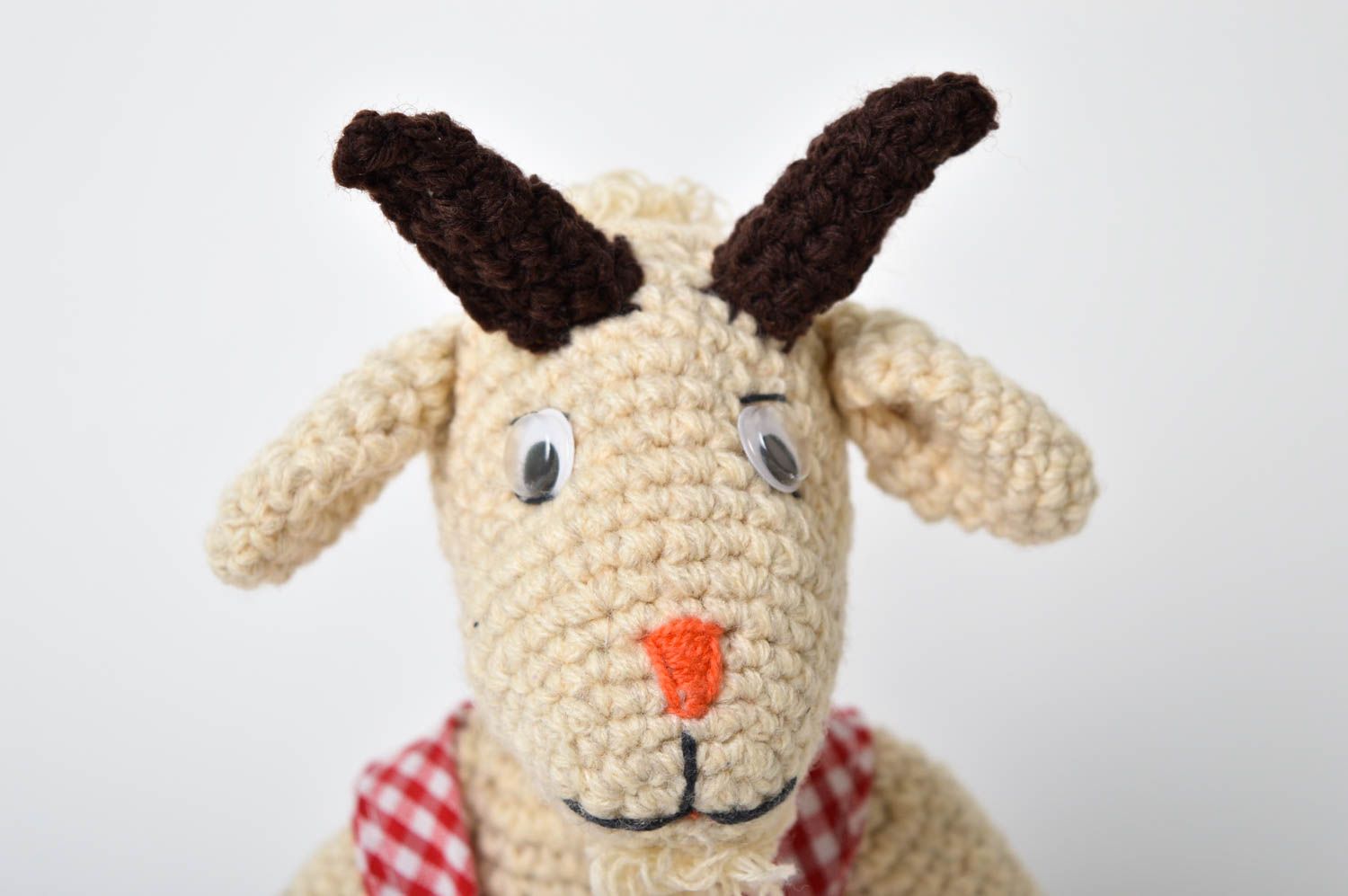 Peluche bouc Jouet fait main tricot mi-laine Cadeau enfant Idée cadeau enfant photo 3
