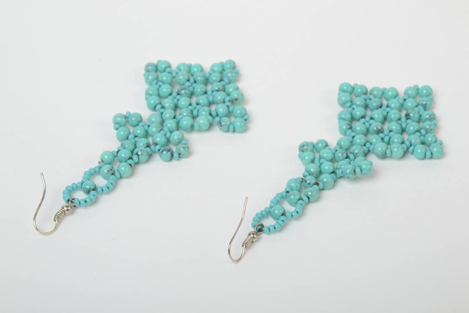 Handmade woven beaded long earrings of turquoise color photo 4