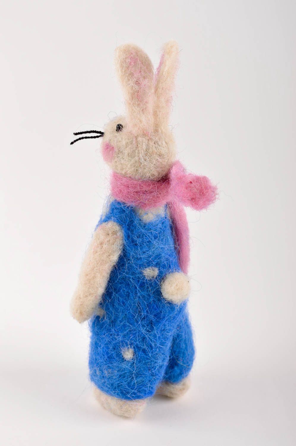 Валяная игрушка ручной работы добрый заяц игрушка из шерсти мягкая игрушка фото 4