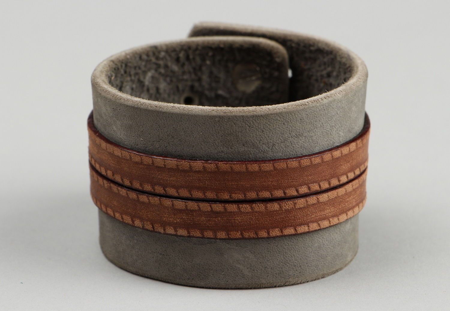 Leather Bracelet of  with embossing photo 2