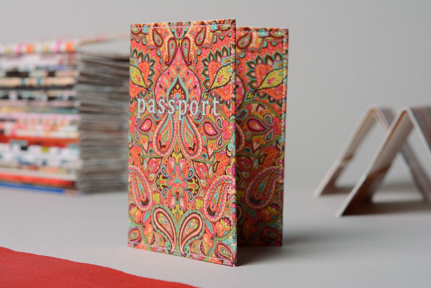 Funda para el pasaporte hecha a mano de cuero de estilo indio  foto 1