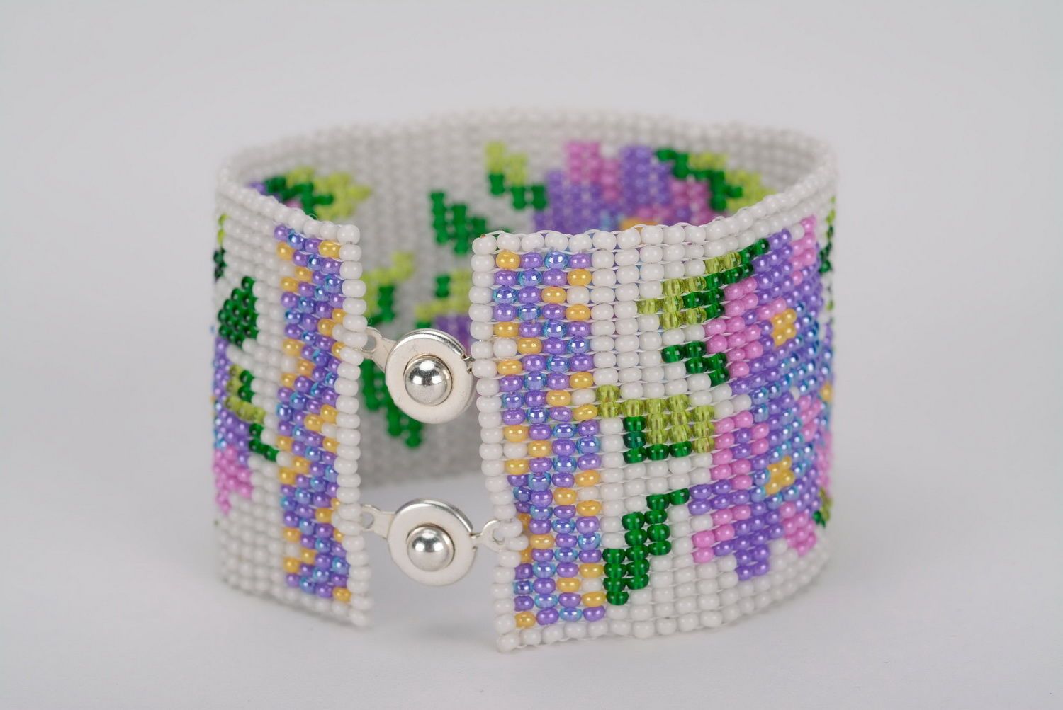 Bracelet, made of Czech beads photo 1
