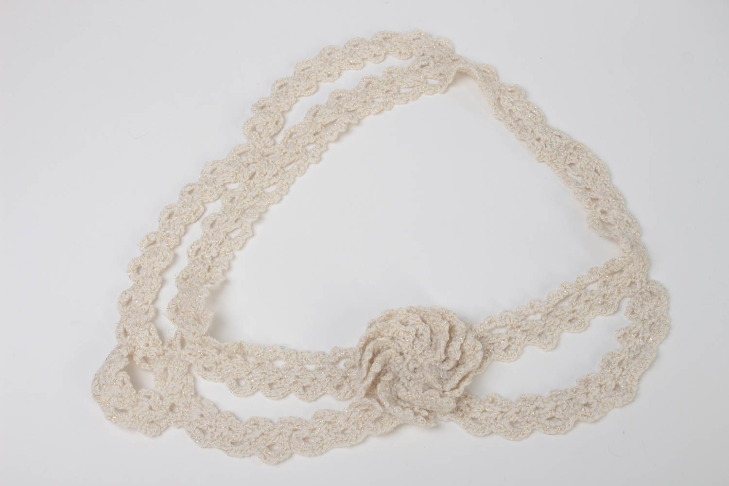 Handmade lange Halskette Häkel Accessoire Collier weiß mehrreihig mit Blume foto 3