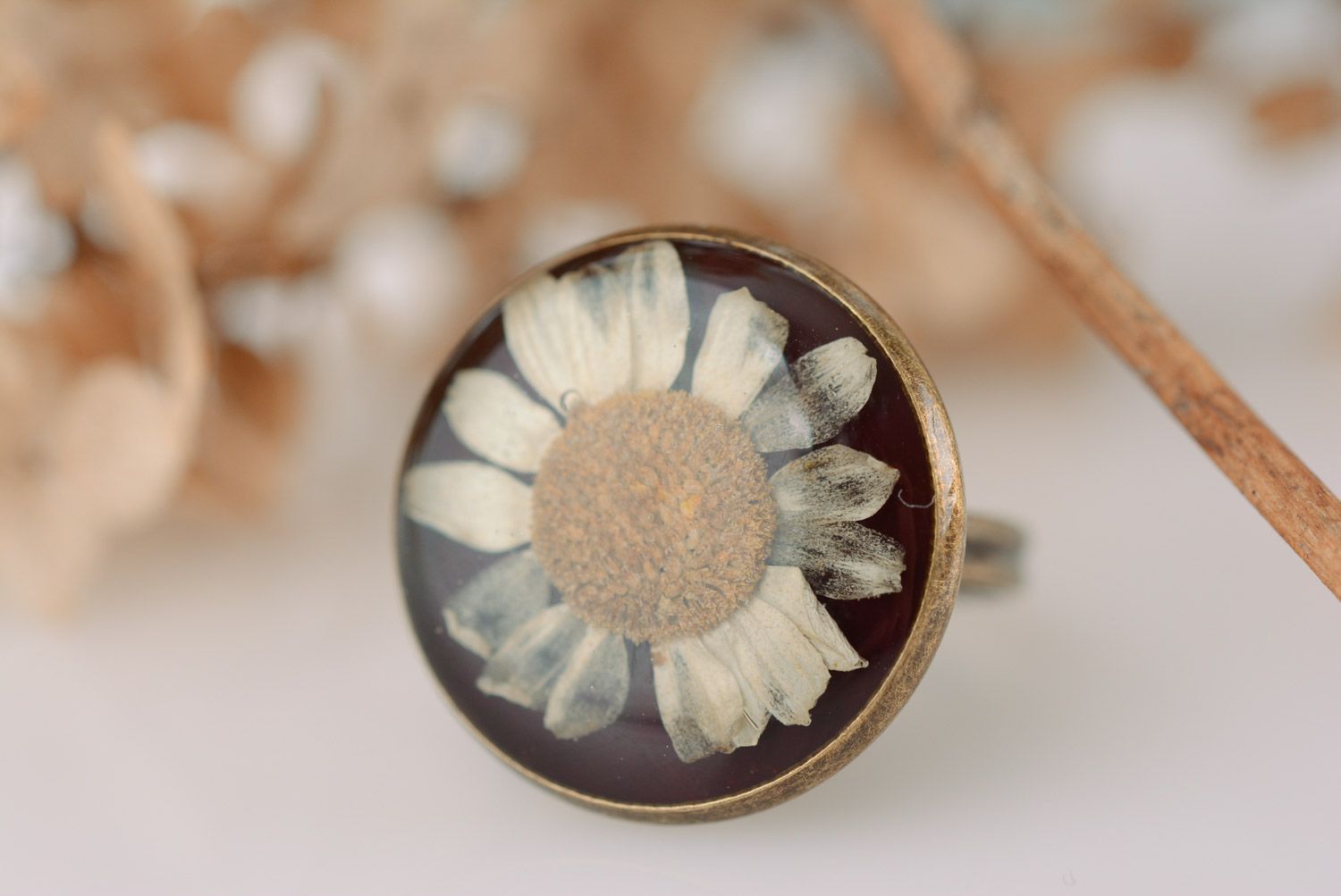 Handmade metal ring with real flower coated with epoxy Camomile photo 1