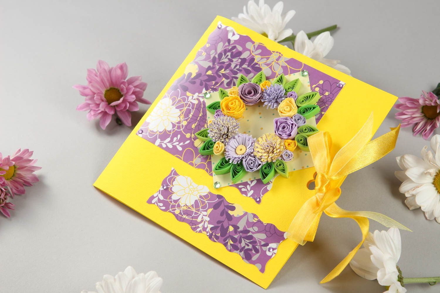 Tarjeta de felicitación amarilla bonita postal hecha a mano regalo original foto 1