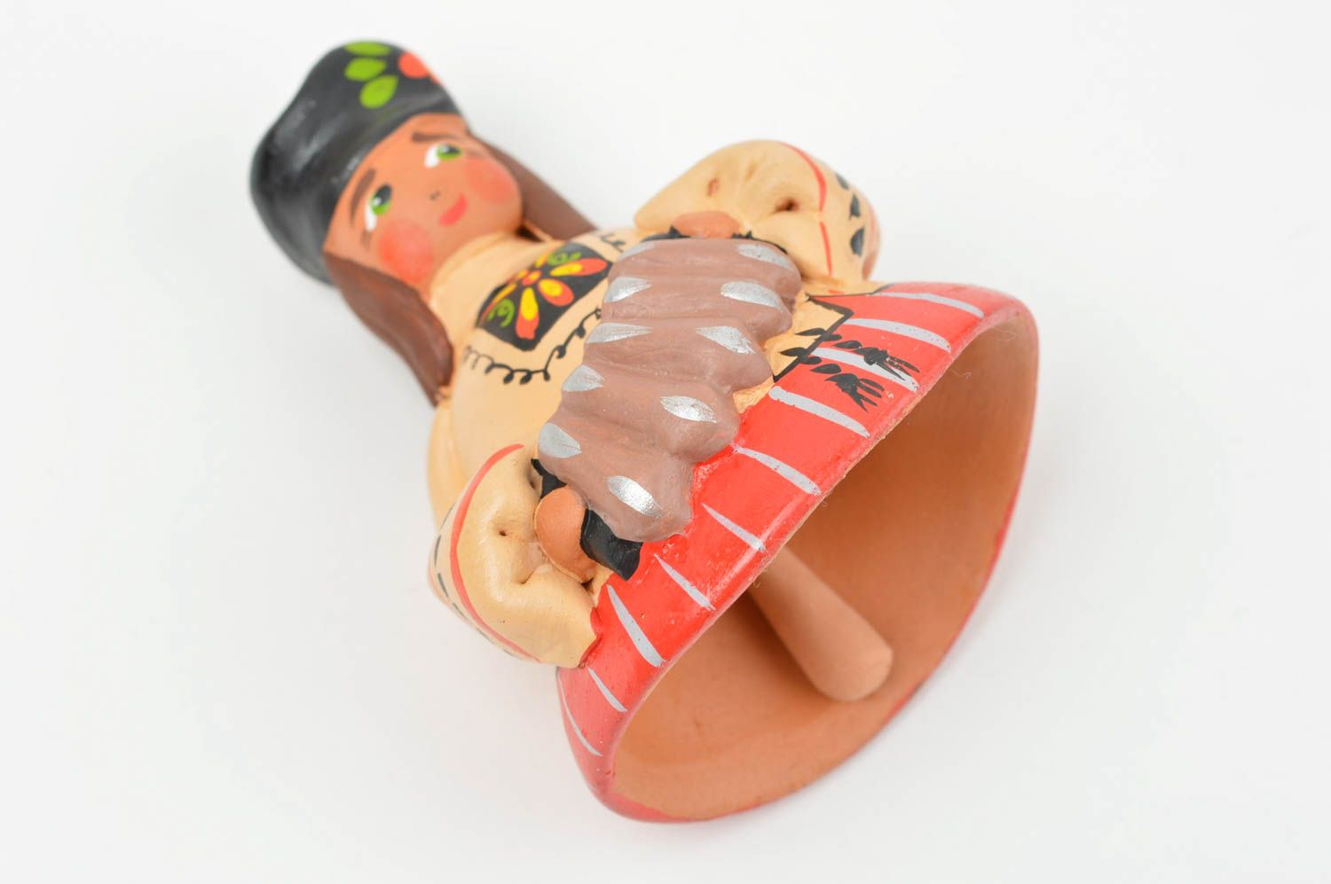 Cloche céramique faite main en argile rouge décoration Fille avec accordéon photo 4