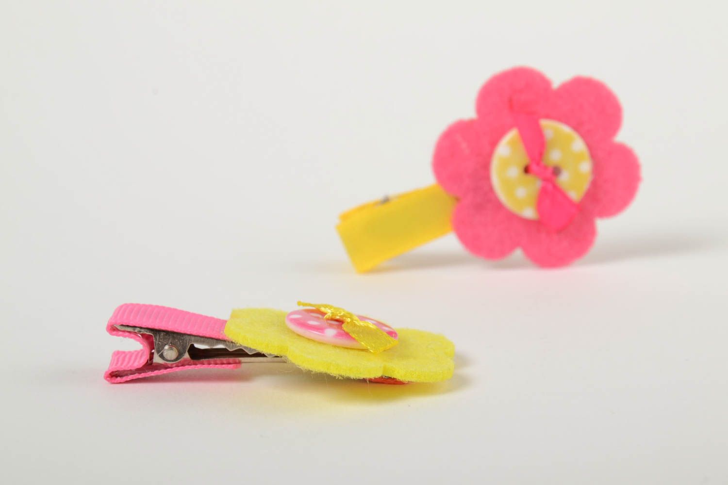 Handmade baby hairpins made of rep ribbons and fleece 2 pieces pink and yellow photo 4