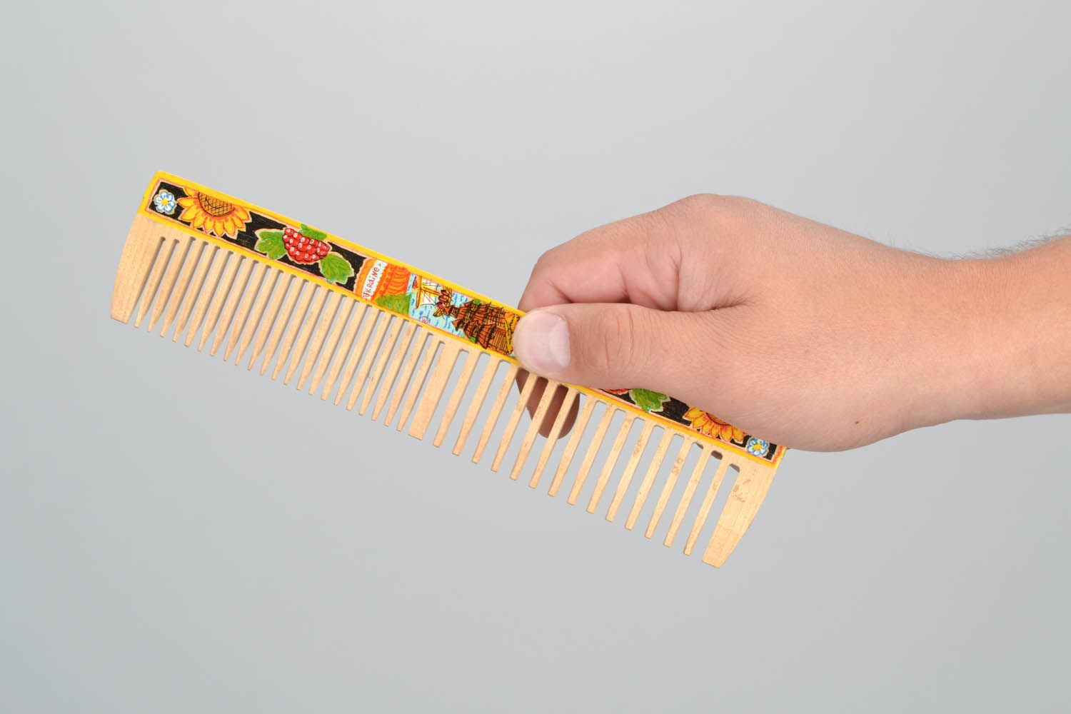 Wooden comb for hair photo 2
