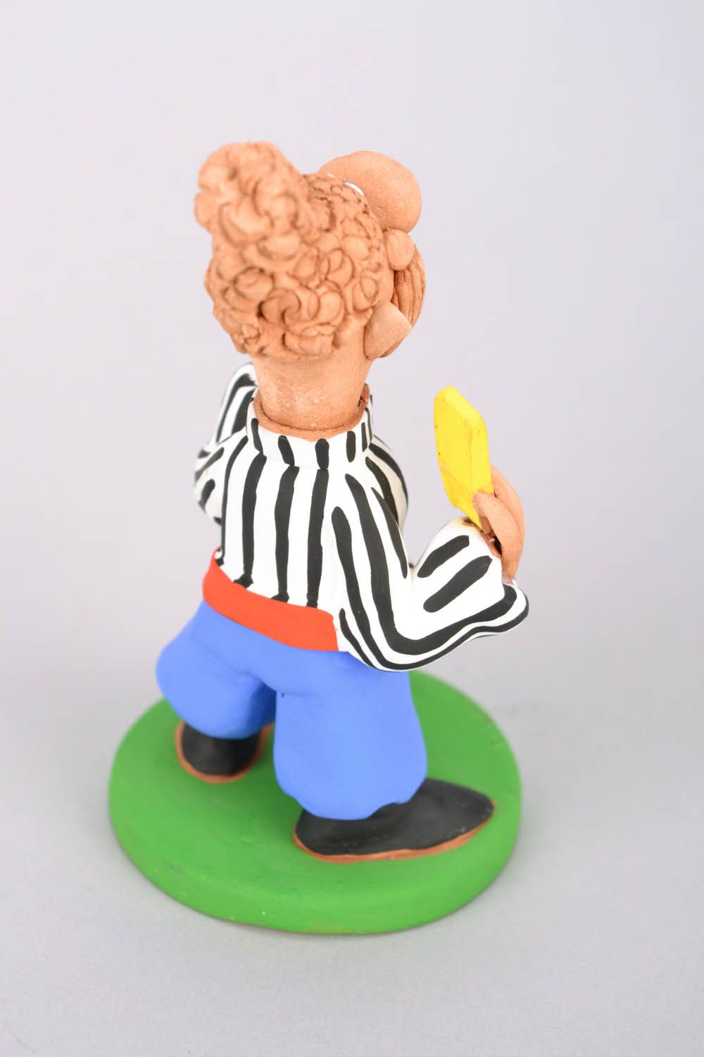 Keramik Statuette Kosak-Fußballschiedsrichter foto 5