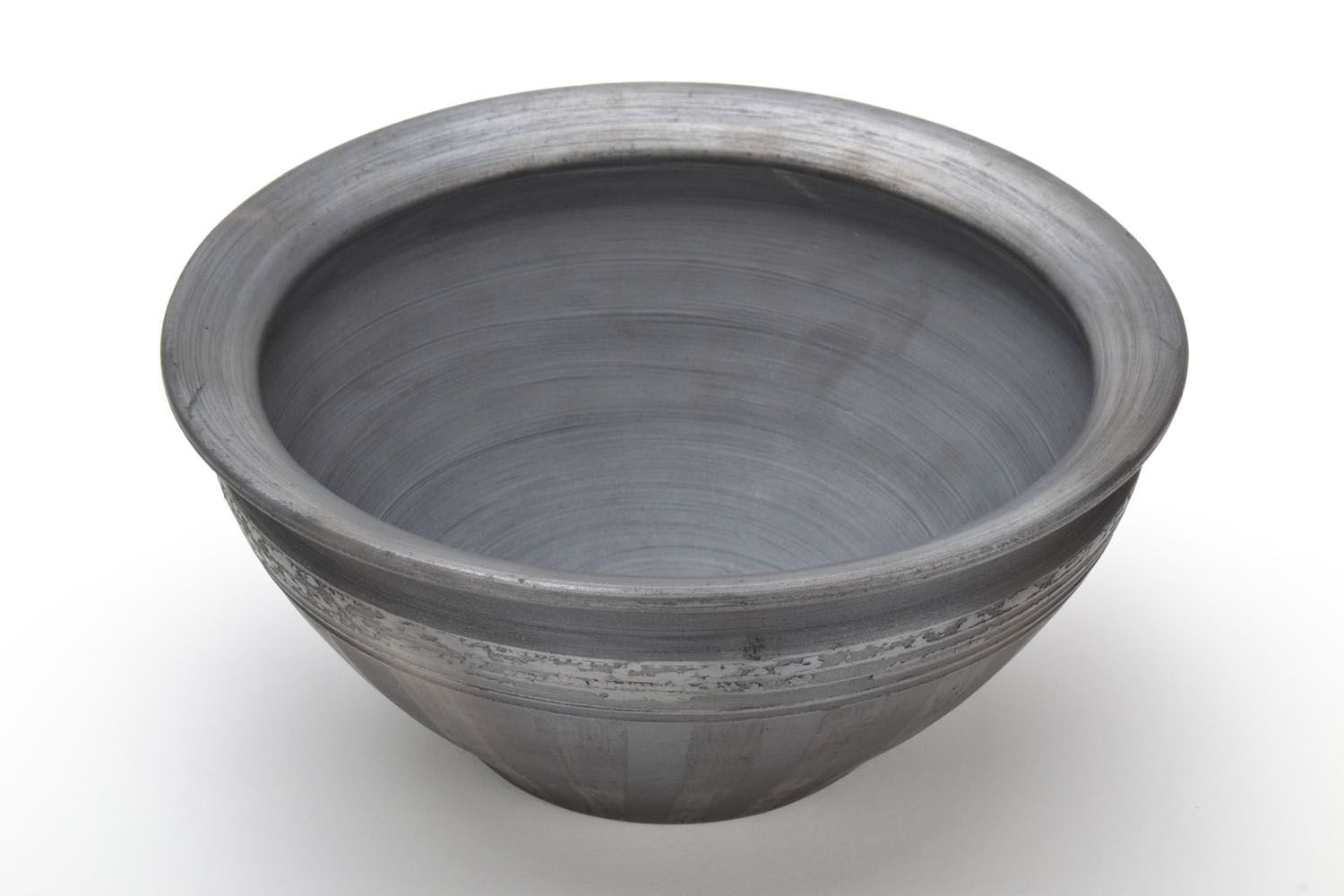 Deep clay bowl photo 4