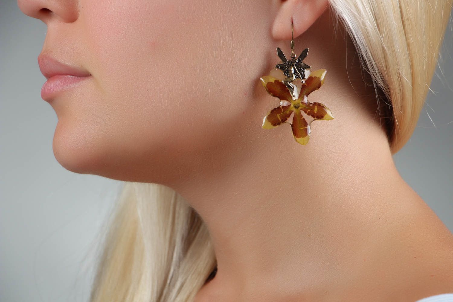 Handmade earrings with orchids photo 5
