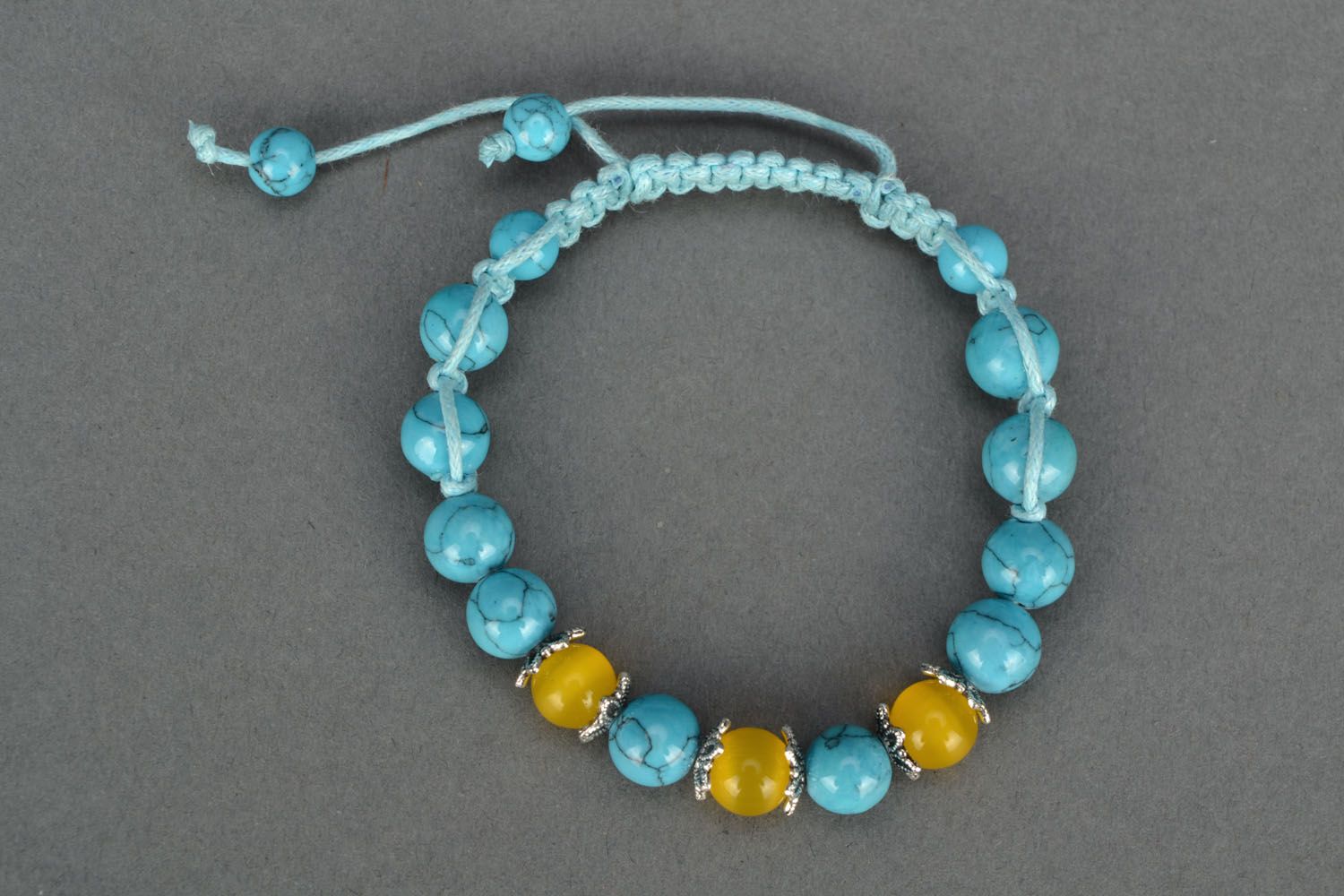 Handmade bracelet with turquoise and cat's eye photo 2