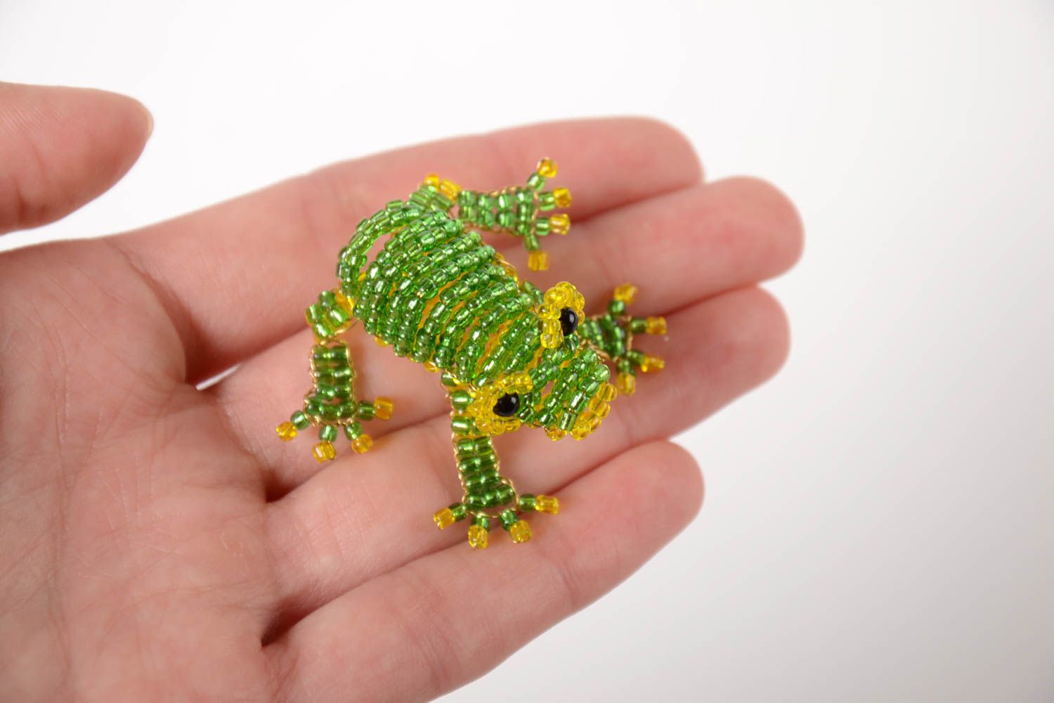 Figurine en perles de rocaille grenouille verte petite faite main décorative photo 2