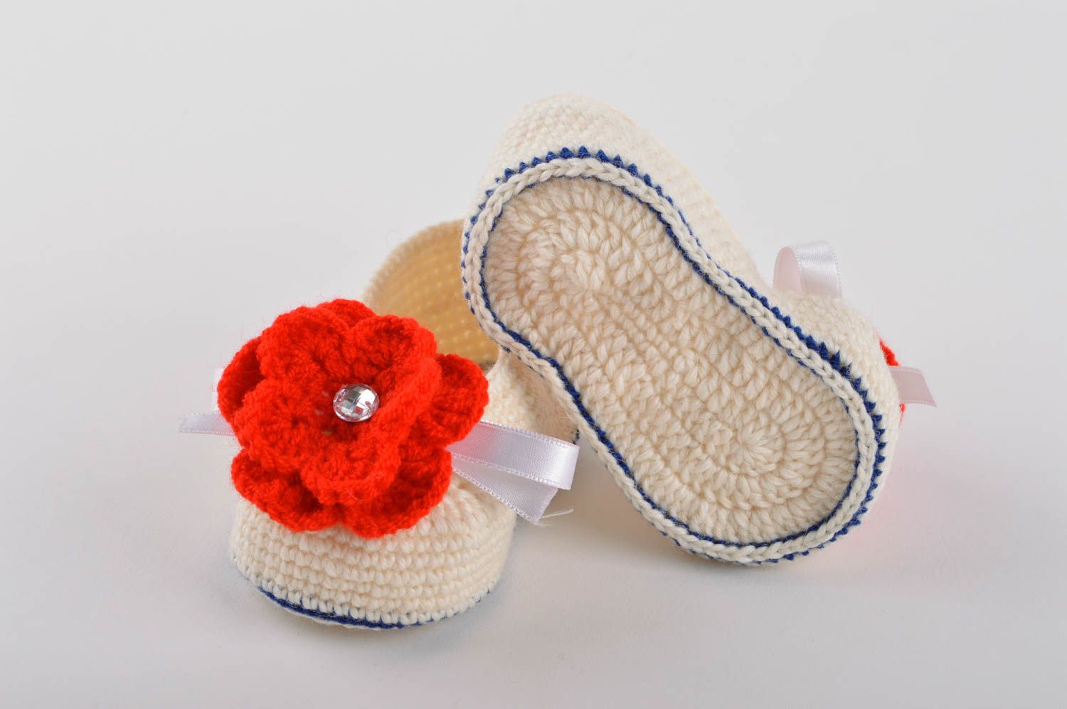 Pantofole da casa da bambine fatte a mano scarpe per casa a maglia con fiore foto 5