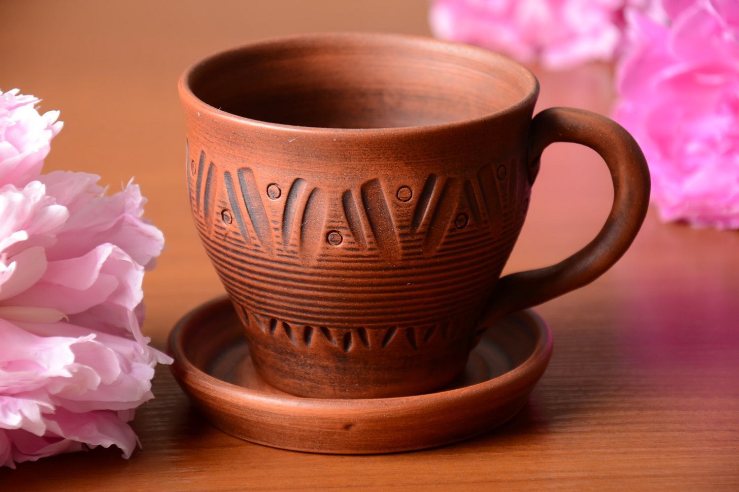 Red clay espresso cup with saucer, handle, and ethnic pattern 0,82 lb photo 1