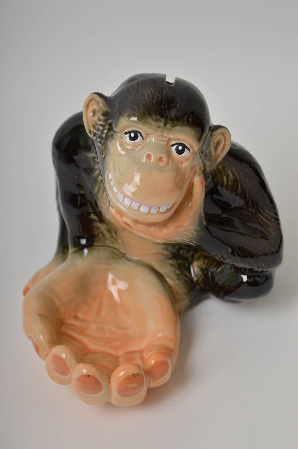 Salvadanaio fatto a mano di argilla scimmia in ceramica regalo originale  foto 3