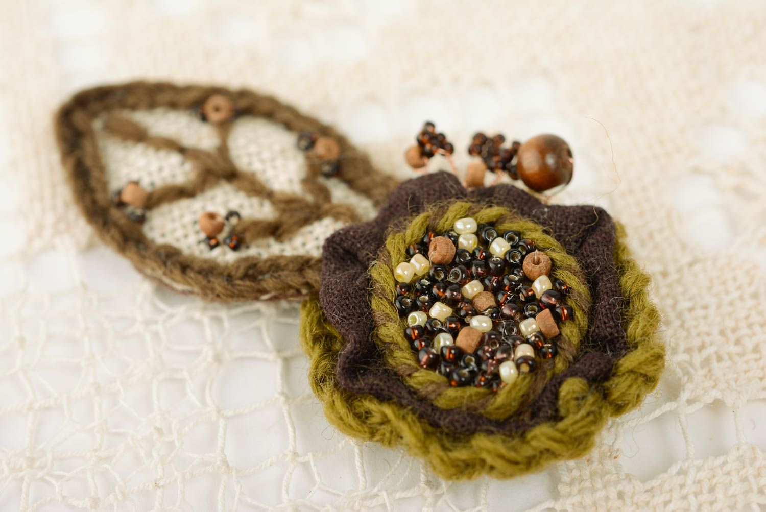 Handmade brown and green flower brooch crocheted of woolen threads with beads photo 1