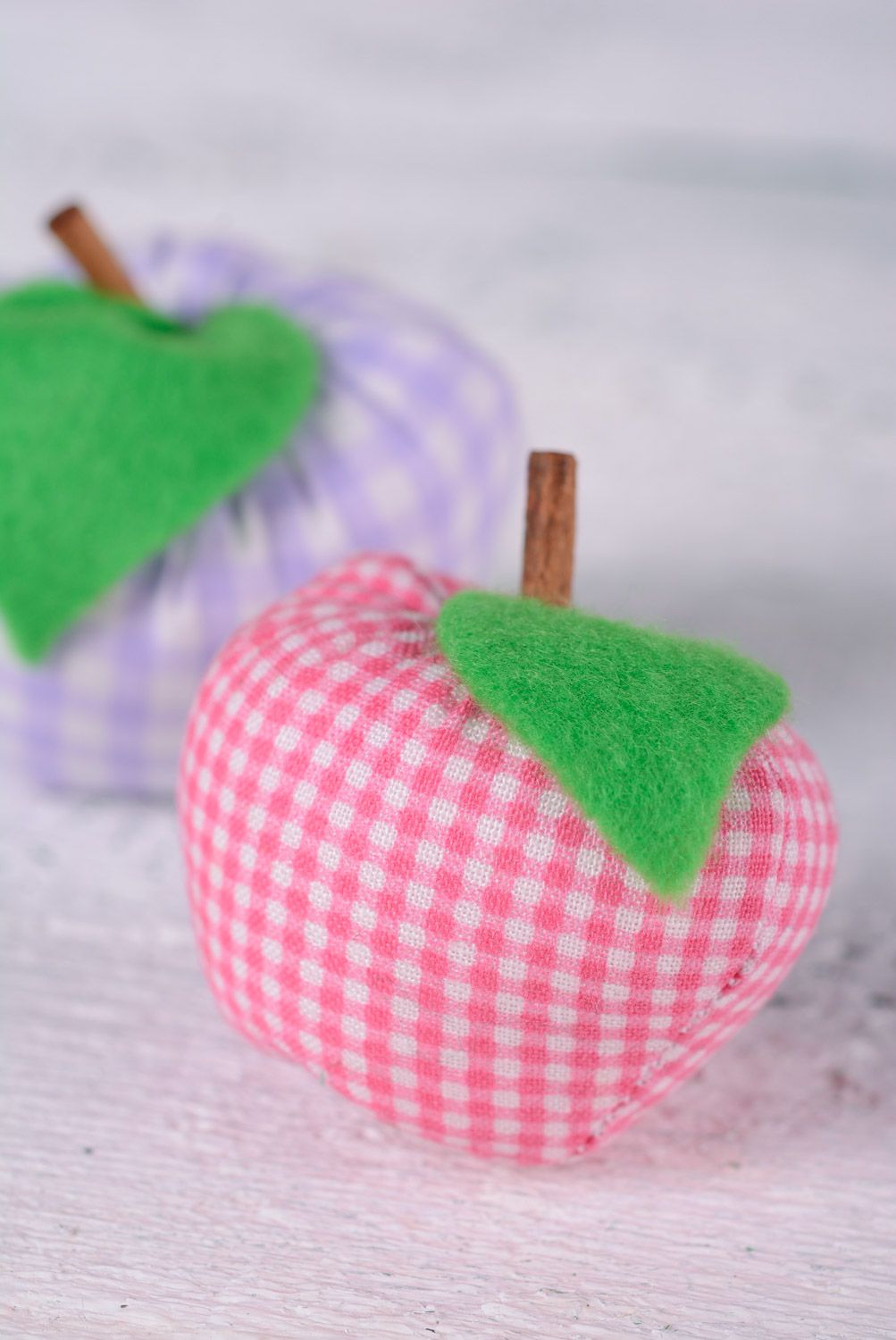 Handmade interior soft toys sewn of checkered cotton fabric Apples 2 items photo 3