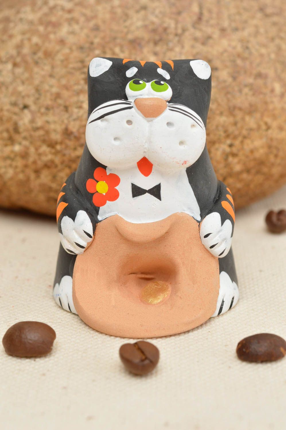 Calamita da frigorifero fatta a mano souvenir in ceramica a forma di gatto foto 1