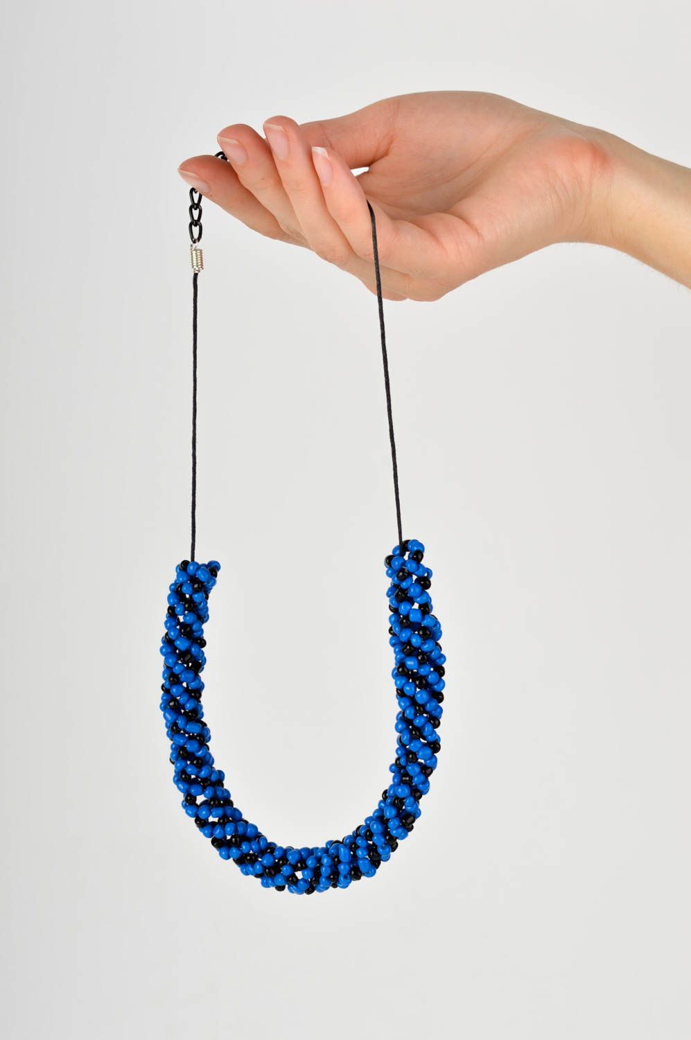 Bijou fait main Collier de perles de rocaille bleues Accessoire mode bijoux photo 5